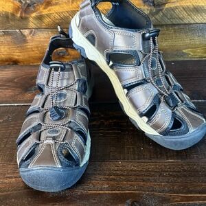 Khombu Men's Hall Fisherman Hook & Loop Waterproof Sandals Size 9 M Brown NWOT